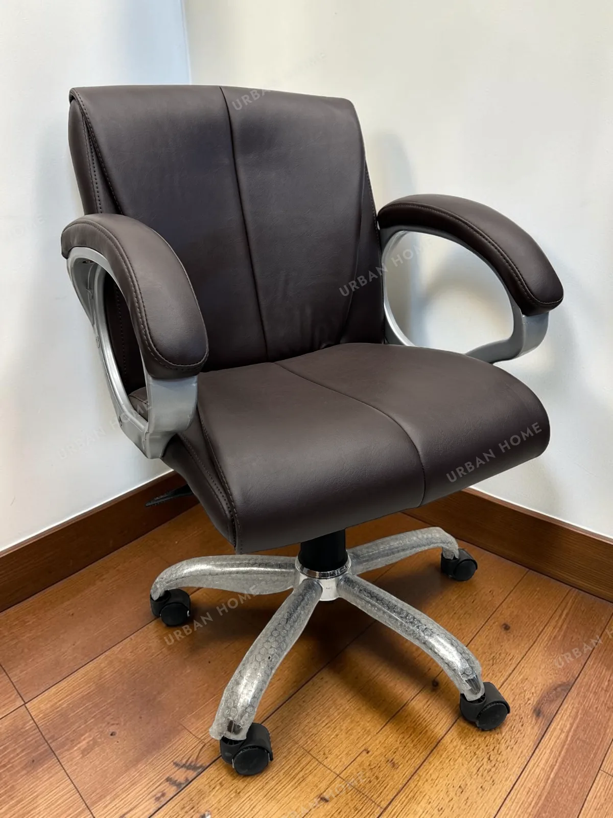 Executive Revolving Office Chair