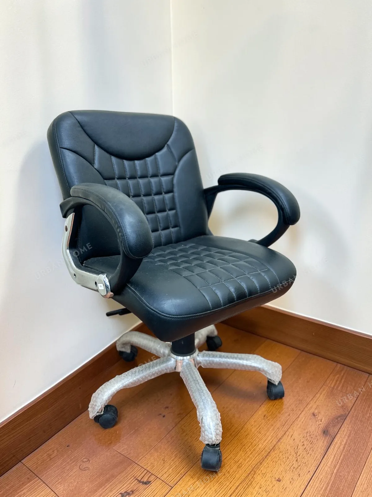 Executive Revolving Office Chair