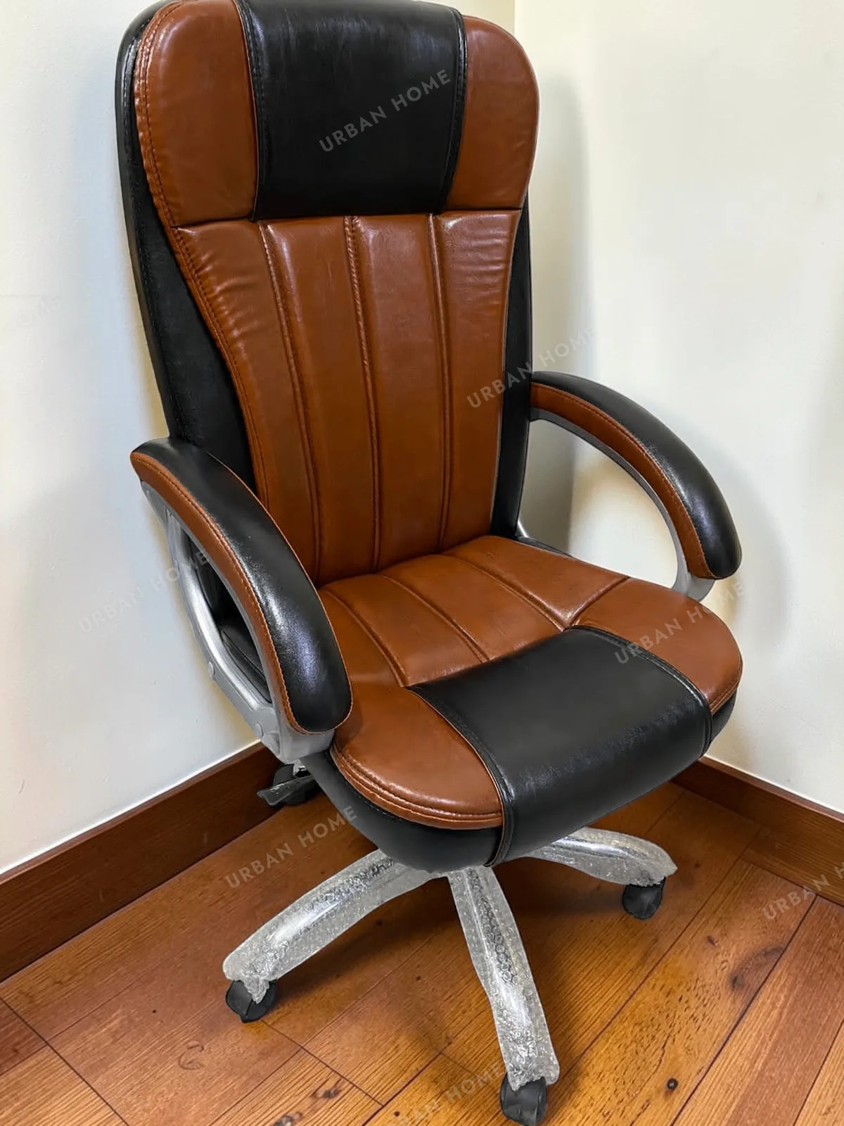 Executive Revolving Office Chair