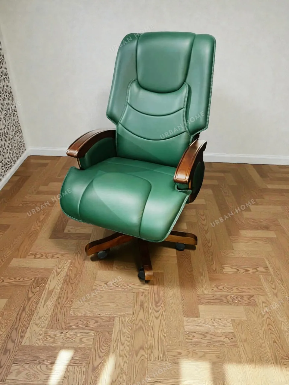 Executive Revolving Office Chair