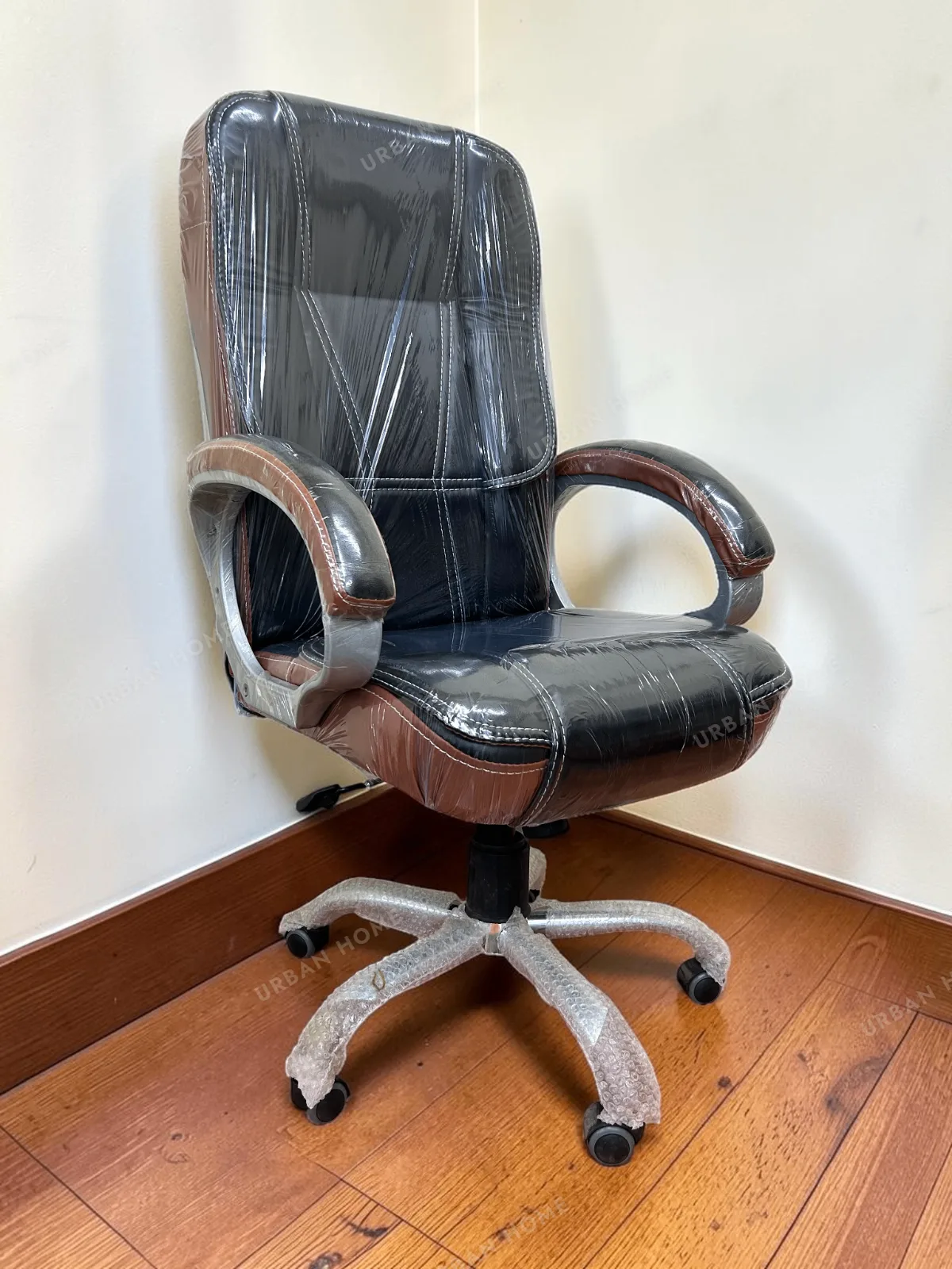Executive Revolving Office Chair
