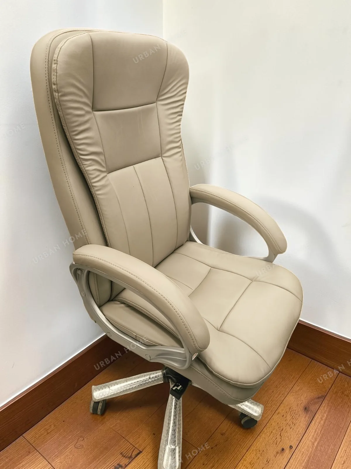 Executive Revolving Office Chair